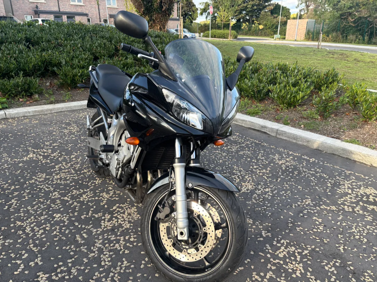 07 Yamaha FZ6 - Image 1