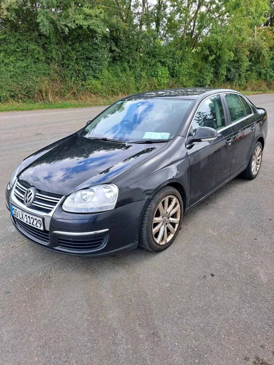 Volkswagen Jetta 2010 1.6 TDI - Image 3