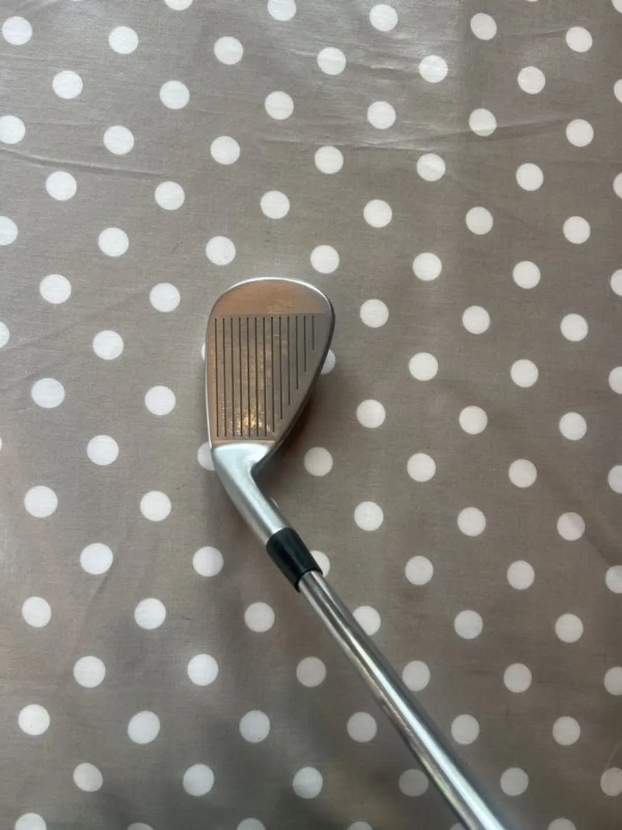 Mizuno 923 gap wedge 49 degree - Image 2