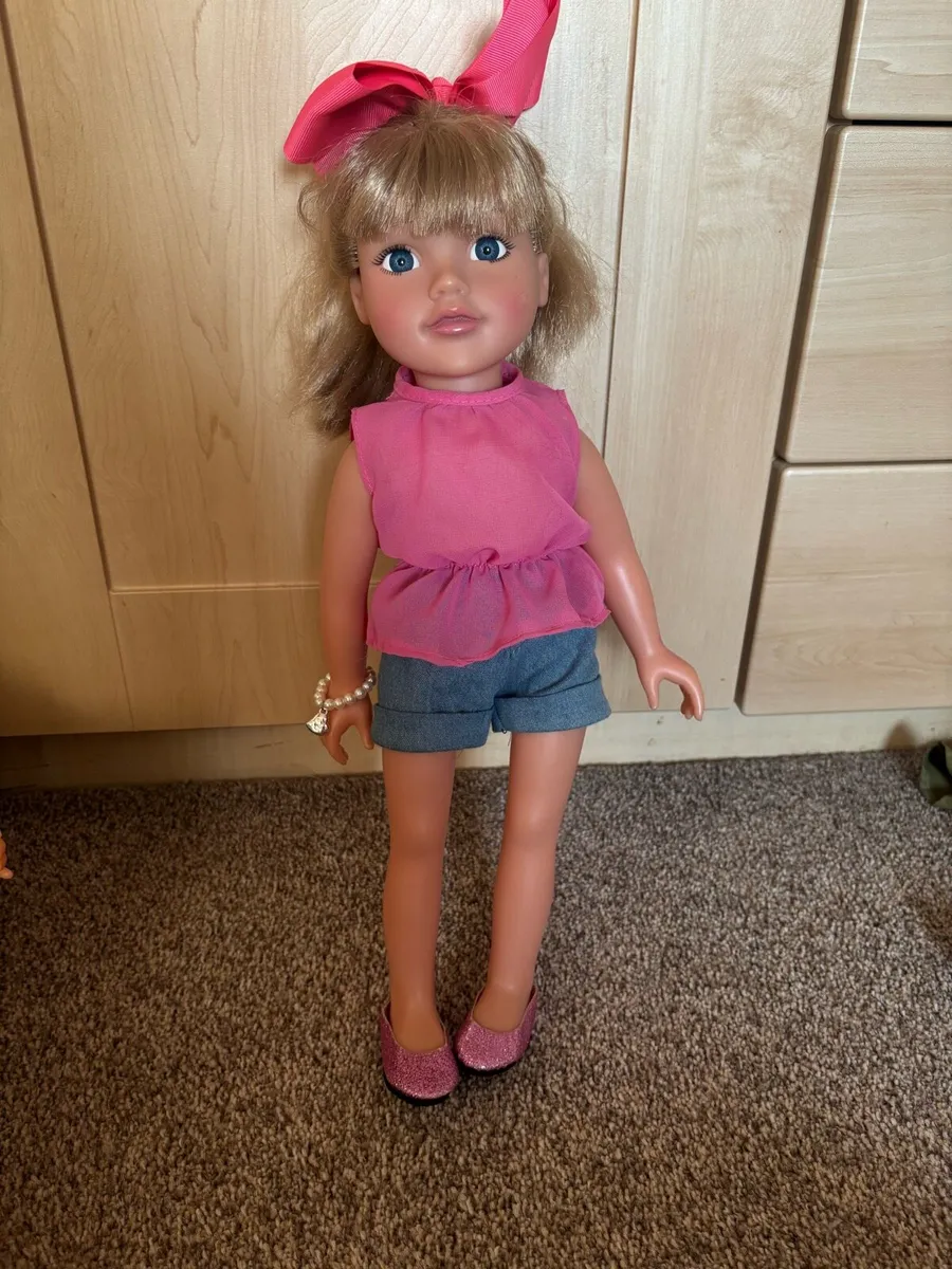 Design a friend Dolls - Image 1