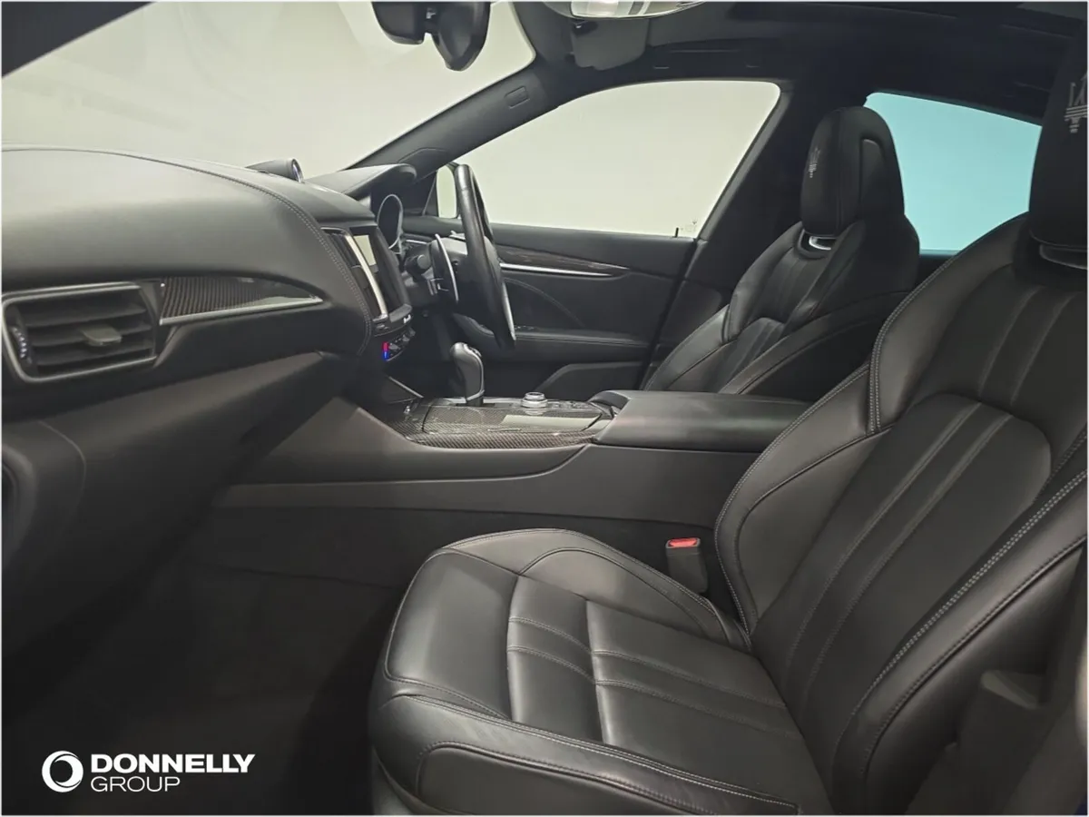 Maserati Levante Diesel Estate - Image 4