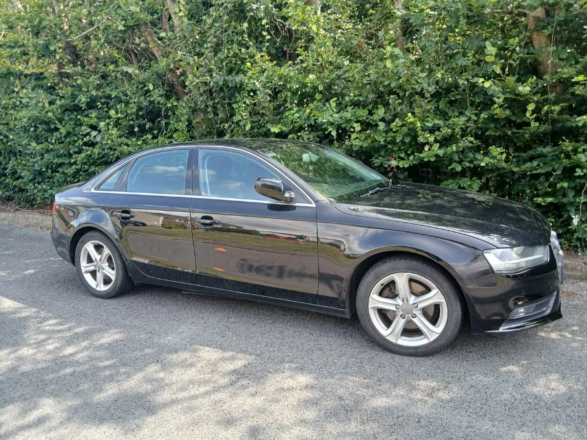 Audi A4 2013 - Image 2