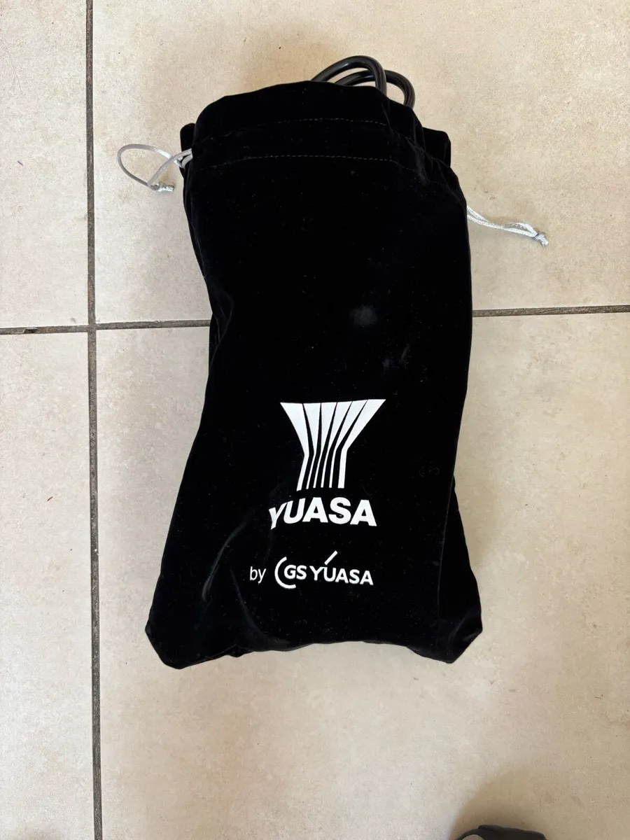 Yuasa leisure battery charger - Image 2