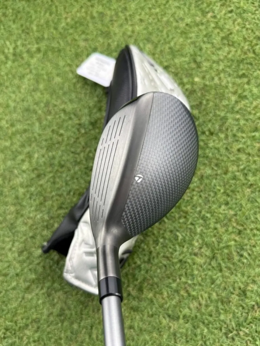 TAYLORMADE Qi35 MAX HYBRID / #4 23° / STIFF - Image 4