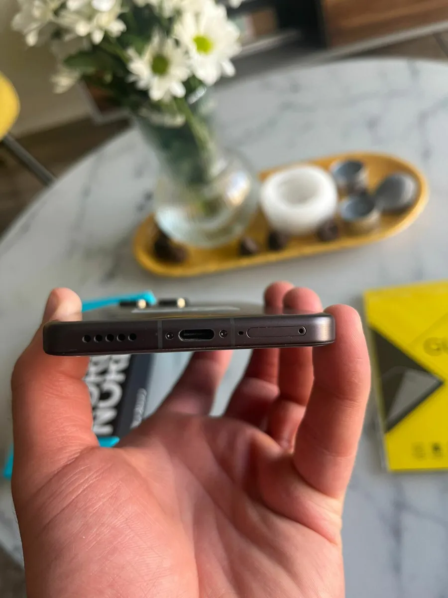 One Plus Nord 4 12/256GB Obsidian Midnight - Image 4