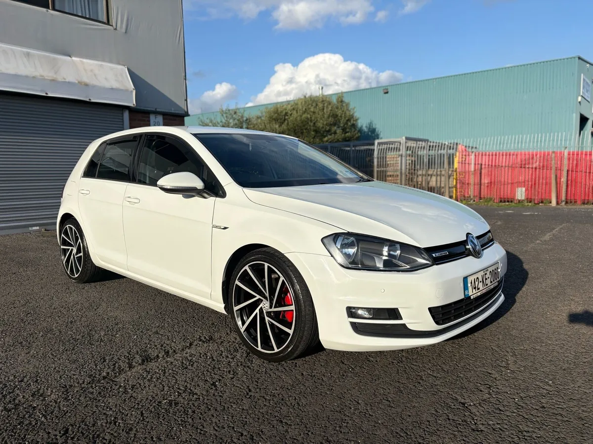 2014 Volkswagen Golf 1.6TDI BLUEMOTION (NCT&TAX) - Image 1