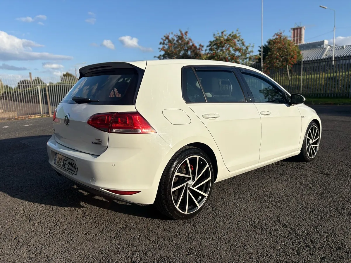 2014 Volkswagen Golf 1.6TDI BLUEMOTION (NCT&TAX) - Image 2
