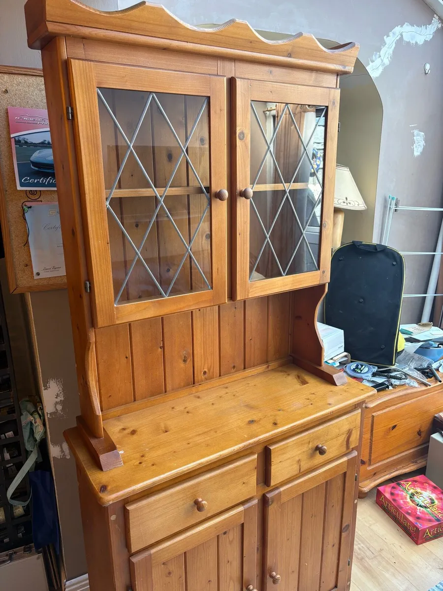 Kitchen dresser - Image 1