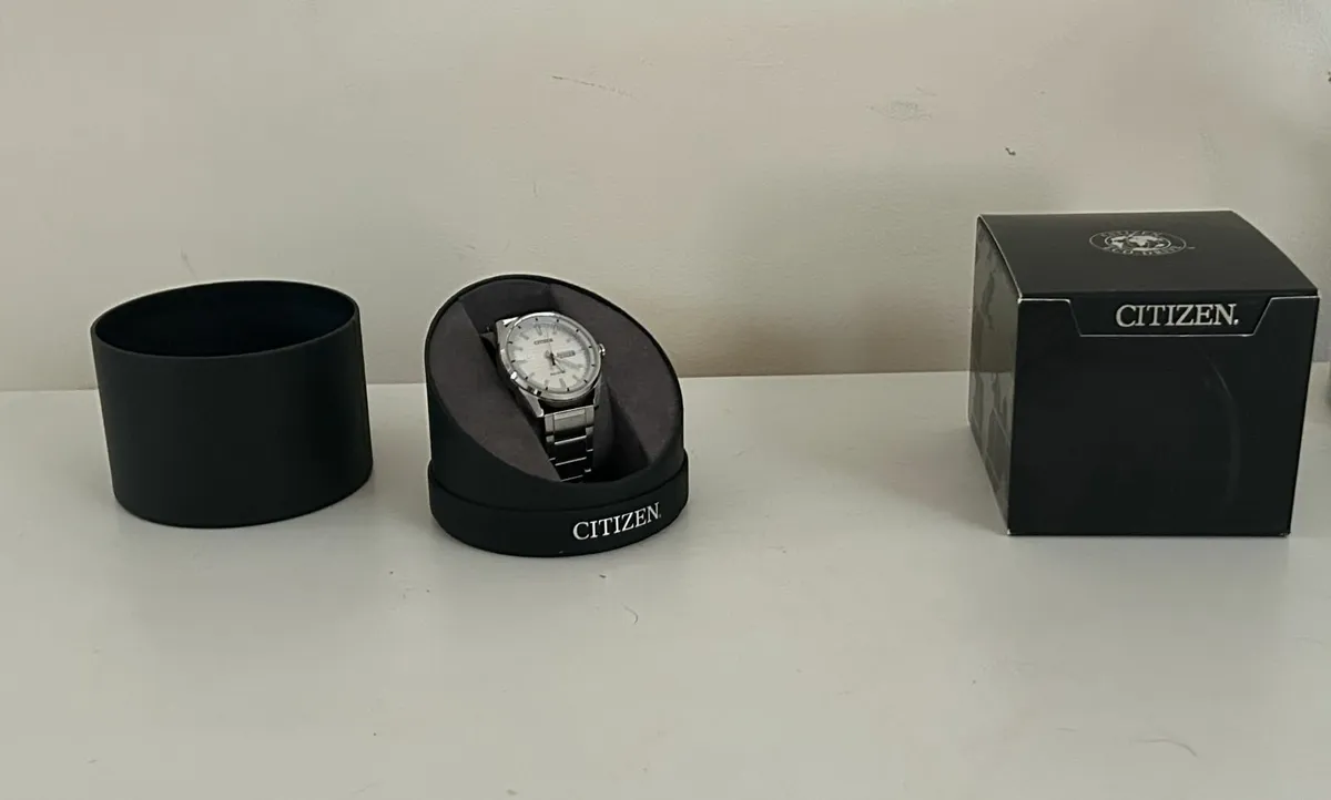 Watch Citzen - Image 2