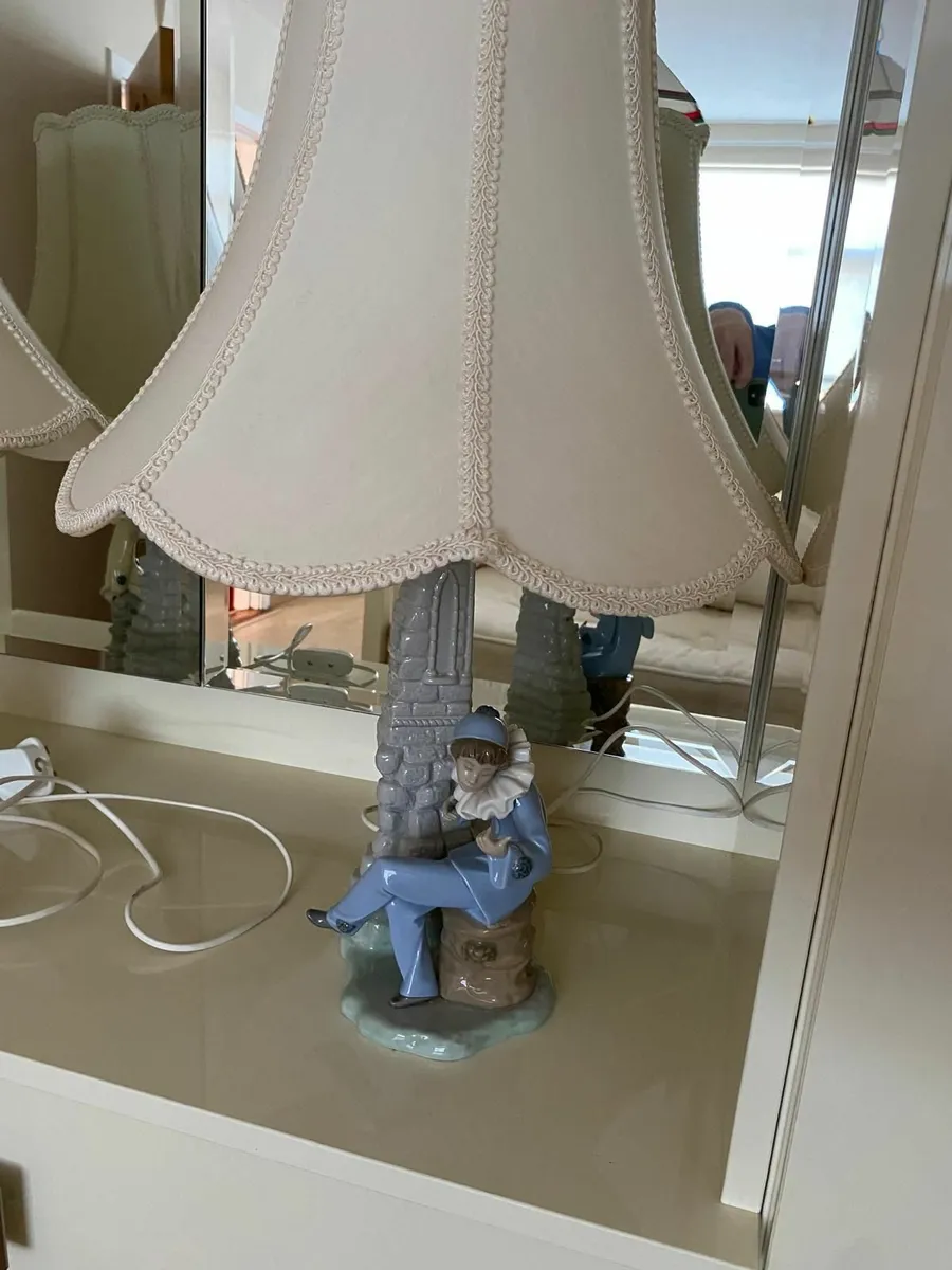 2 lladlo lamps - Image 4