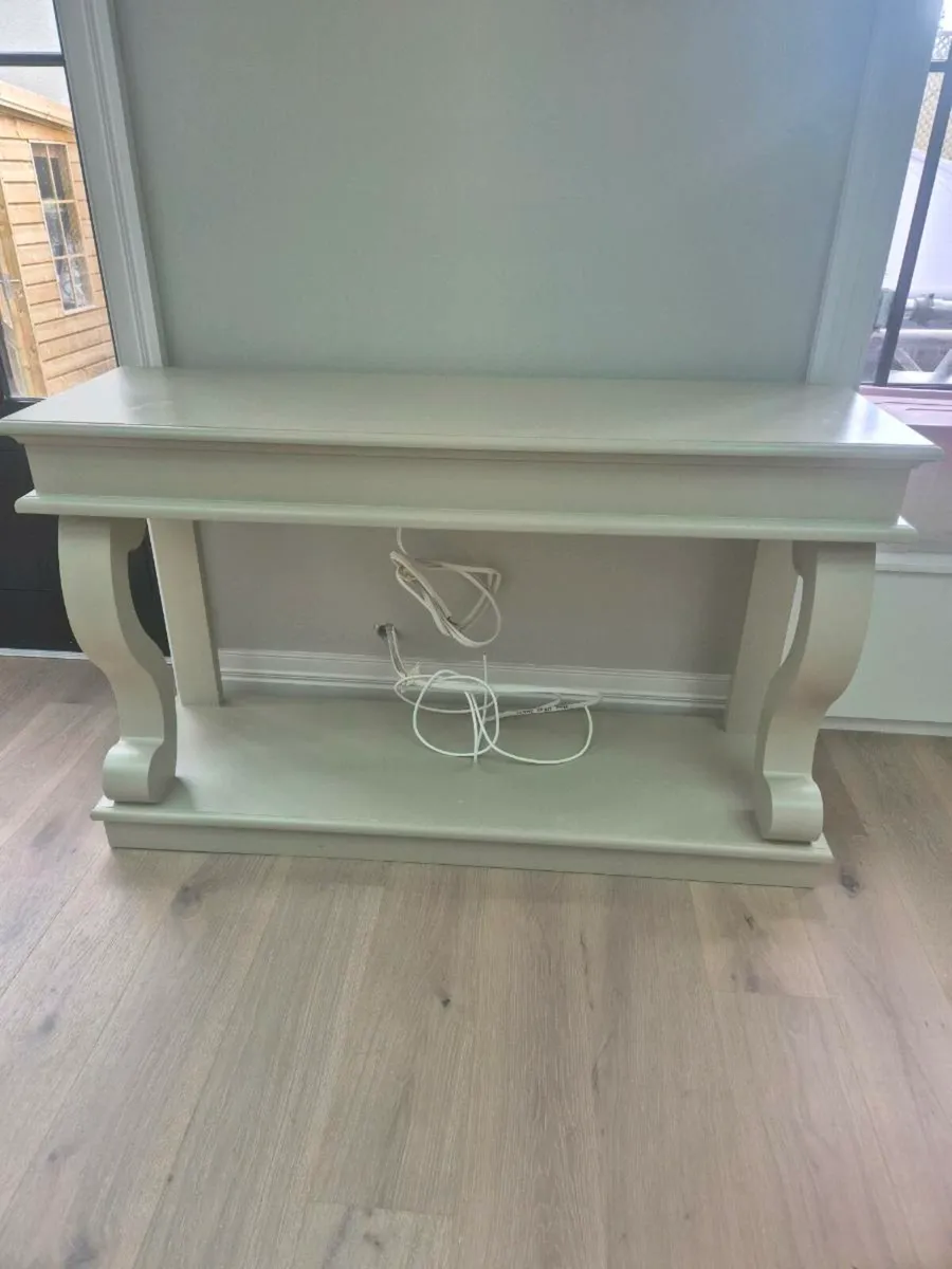 NEPTUNE CONSOLE TABLE - Image 1