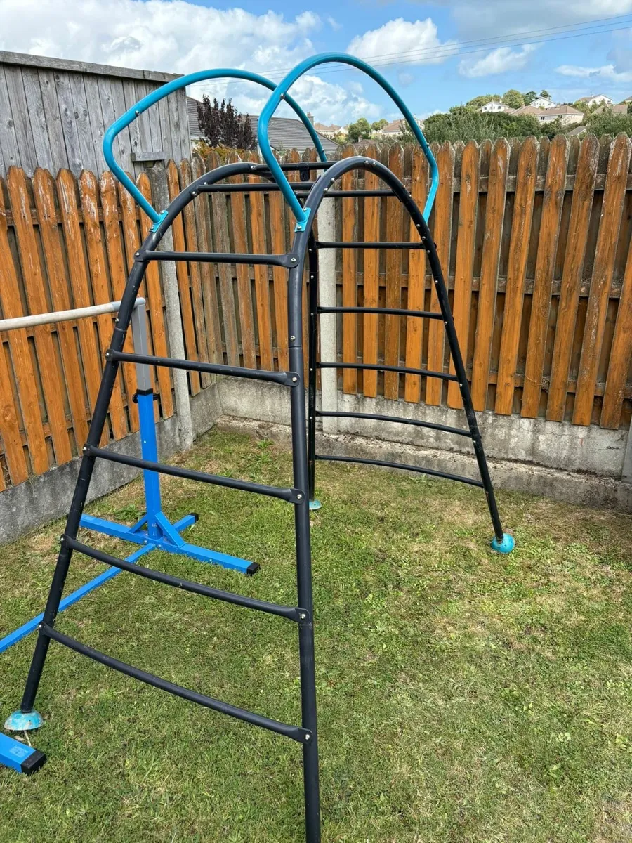 Garden toys - Image 1