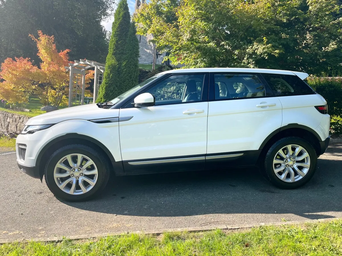 2016 TD4 Land Rover Range Rover Evoque - Image 2