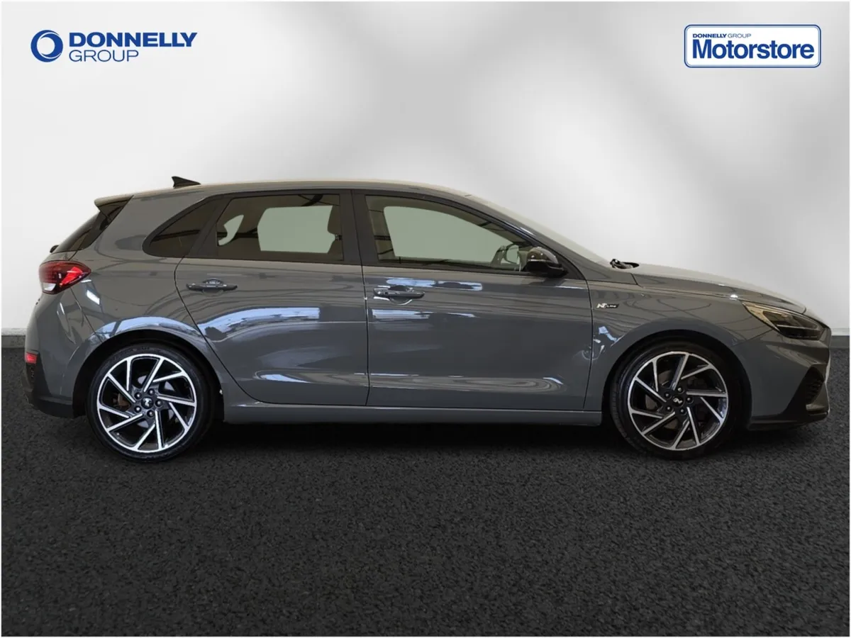 Hyundai i30 Hatchback N Line - Image 3