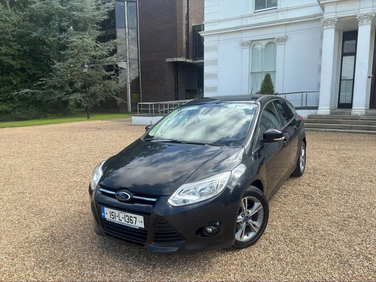 2015 Ford Focus titanium model 1.6 TDCI high spec - Image 2
