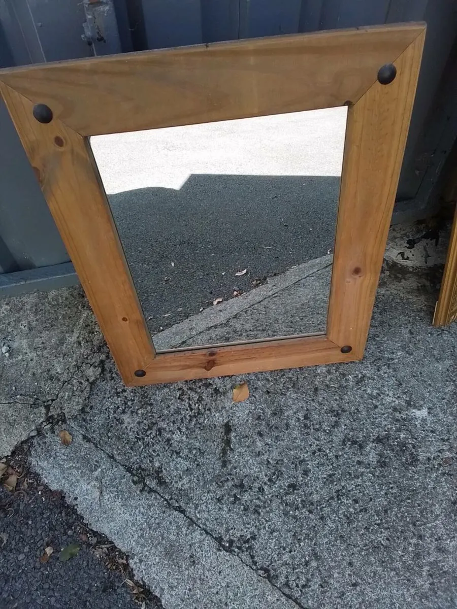 Mirrors - Image 3