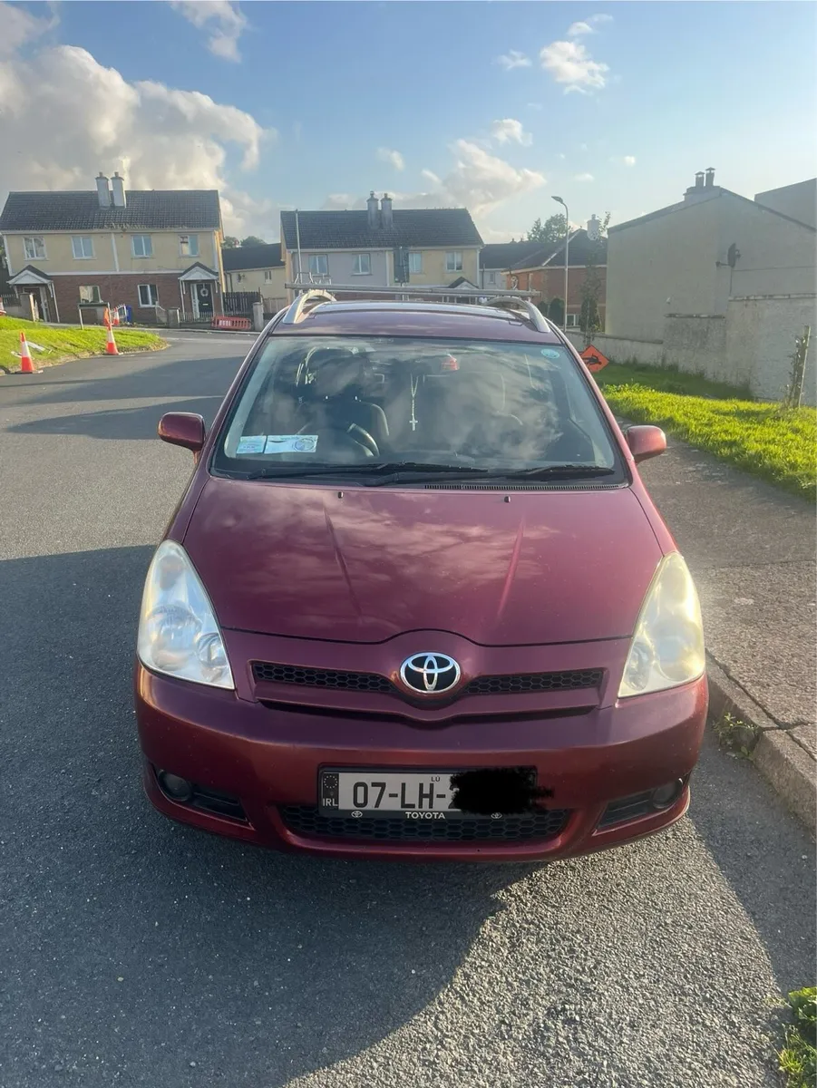 Toyota Corolla - Image 1