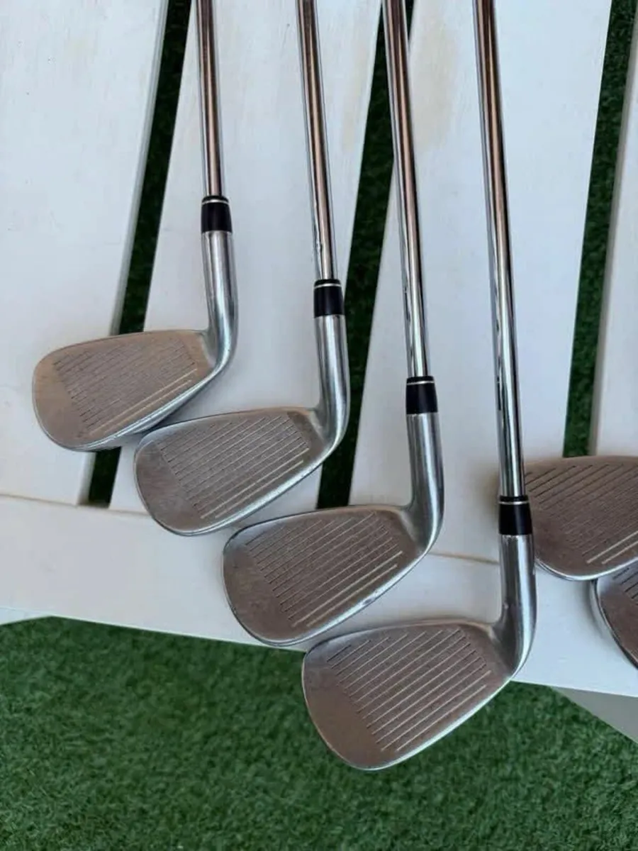 TaylorMade R7 Irons (7 pieces) - Image 3