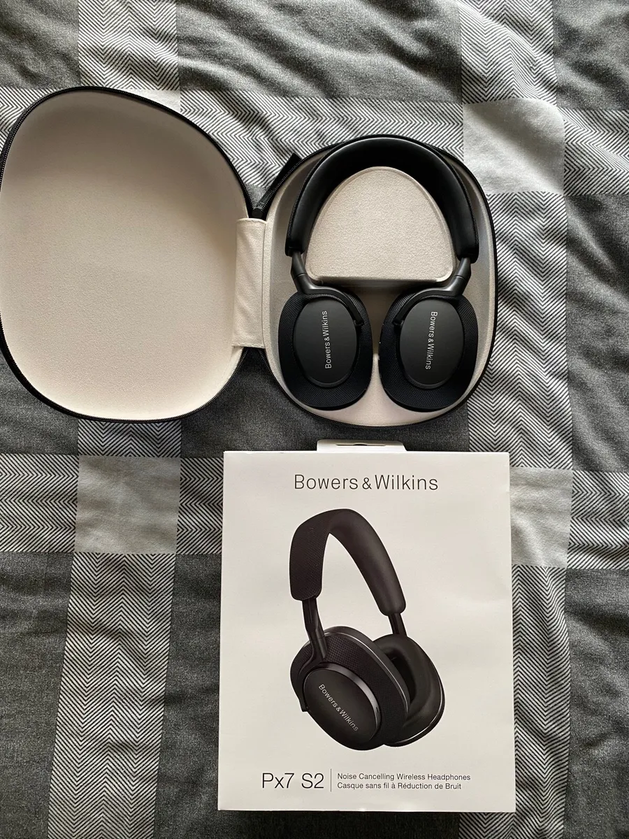 Bowers & Wilkins Px7 S2 Headphones - Image 1