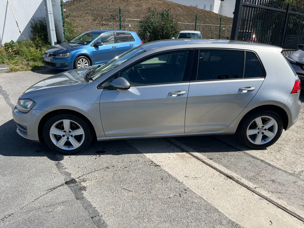 VOLKSWAGEN GOLF 2015, 1.2 TSI 5DR AUTO COMFORTLINE - Image 4