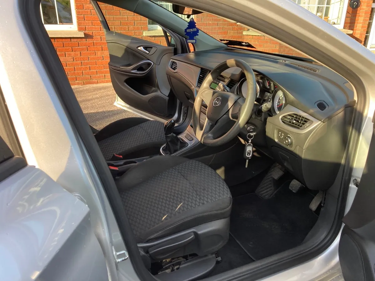 Opel Astra 2016 - Image 4