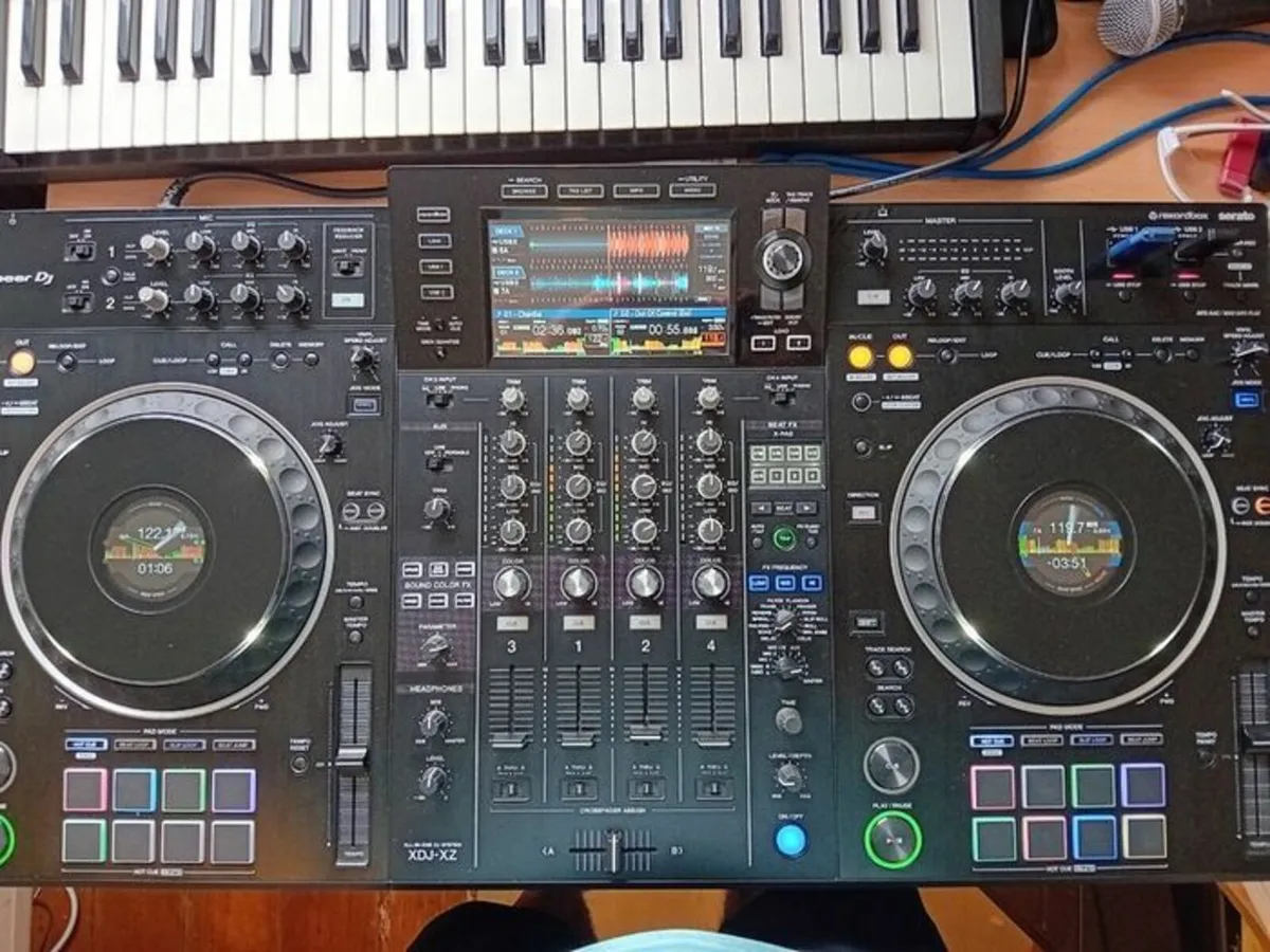 Club DJ pro XDJ-XZ DJ console - Image 1