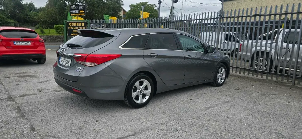 Hyundai I40 estate - Image 3