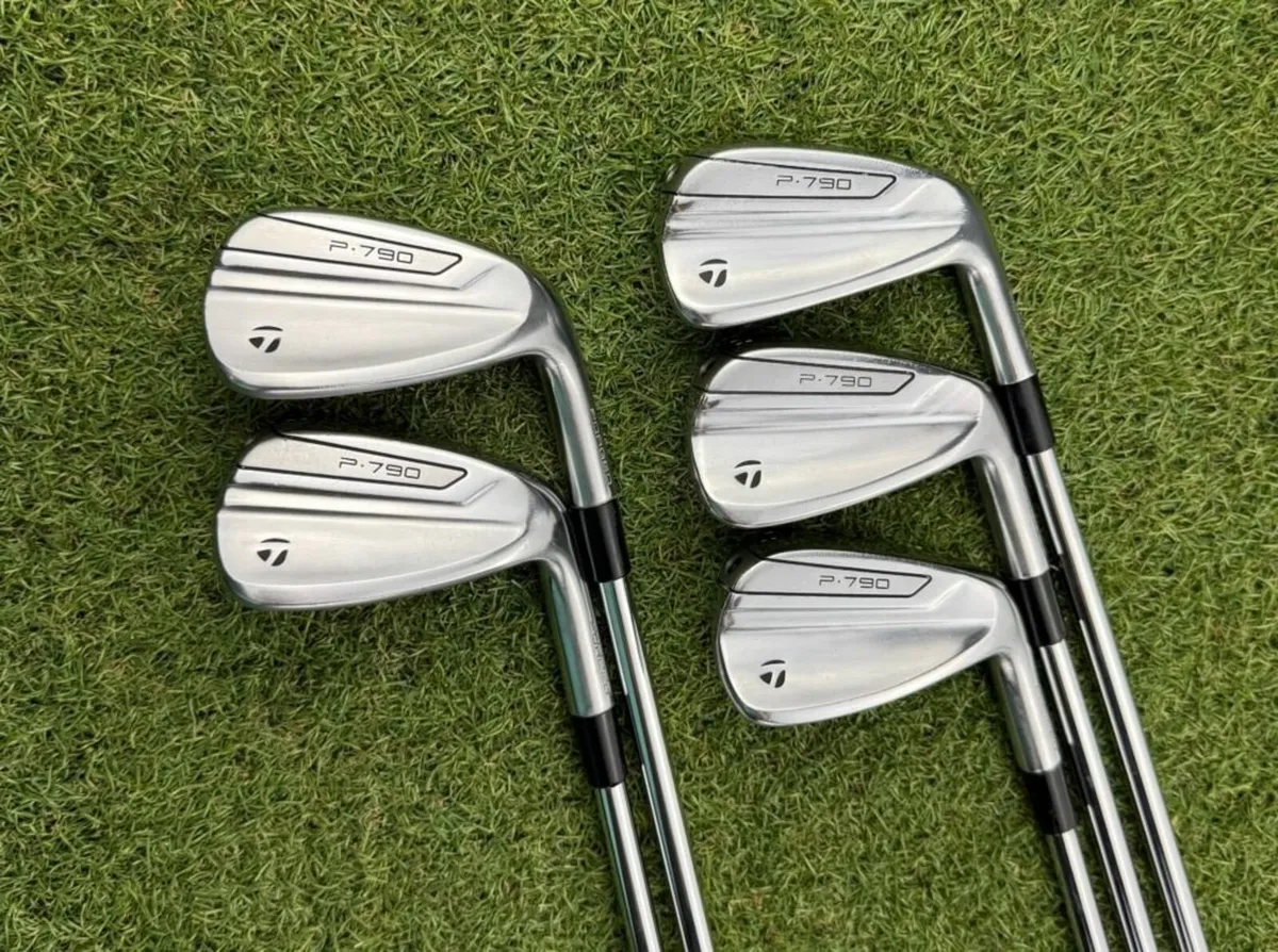 TAYLORMADE P790 2019 IRONS / 7-PW-AW / REGULAR - Image 2