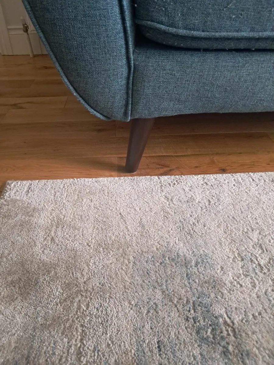Couches - Image 3