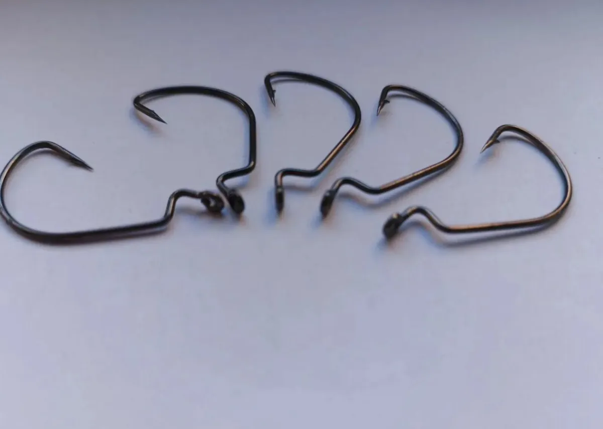 Fishing hooks - Image 2