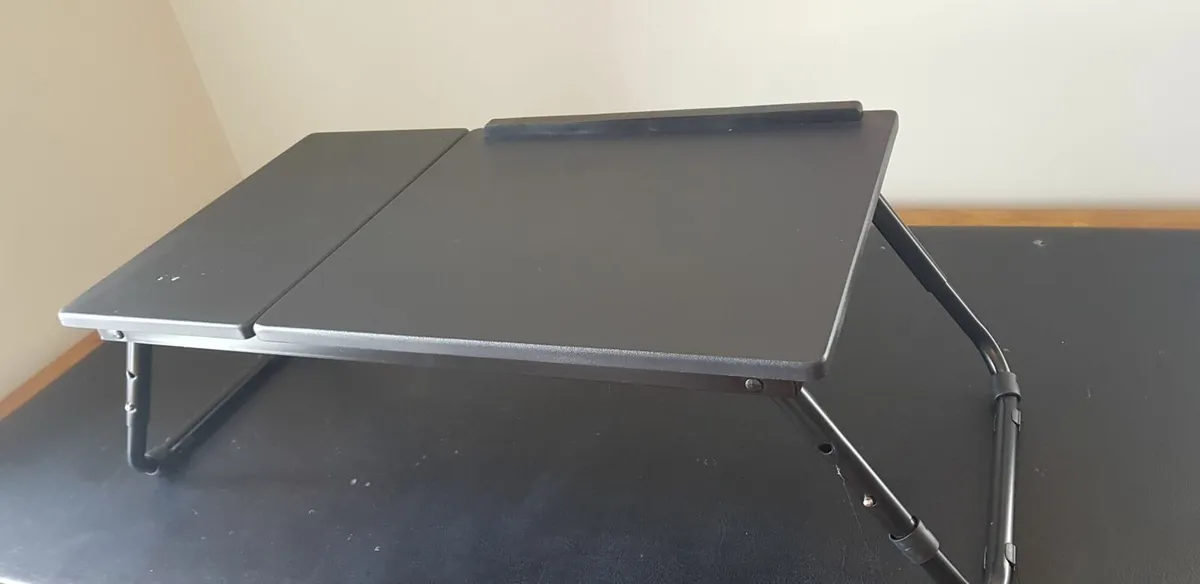 Desk - Image 3