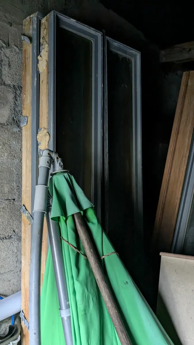 Attic stairs - Image 2