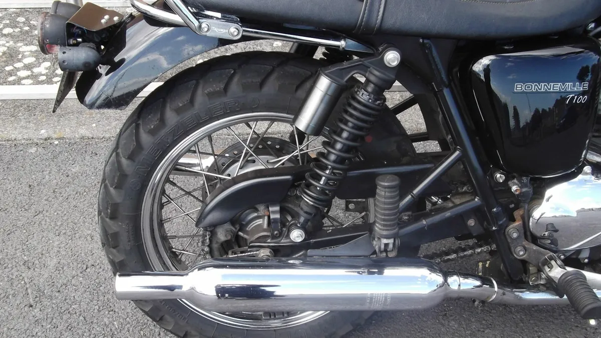 triumph bonneville t100 TRADE UP - Image 4