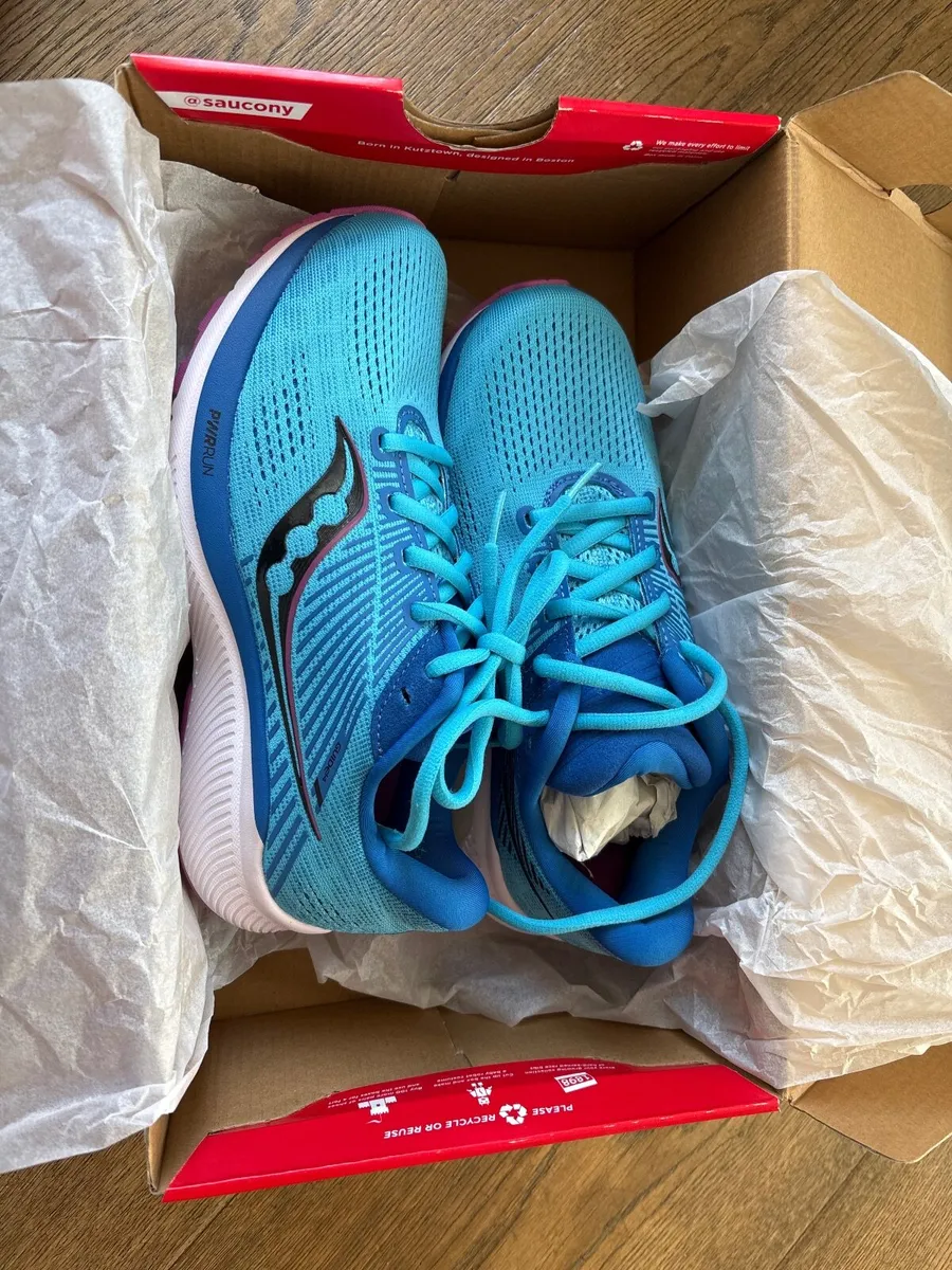 Saucony Running shoes - Image 1