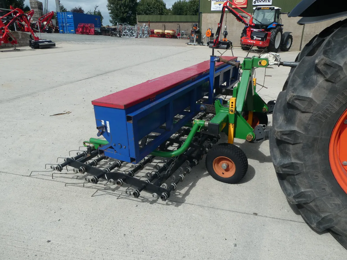 3m spring tine harrow and Grass seed Box - Image 4