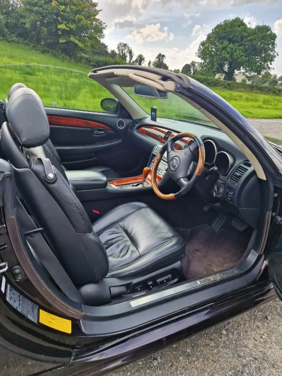 Classic car - Image 4