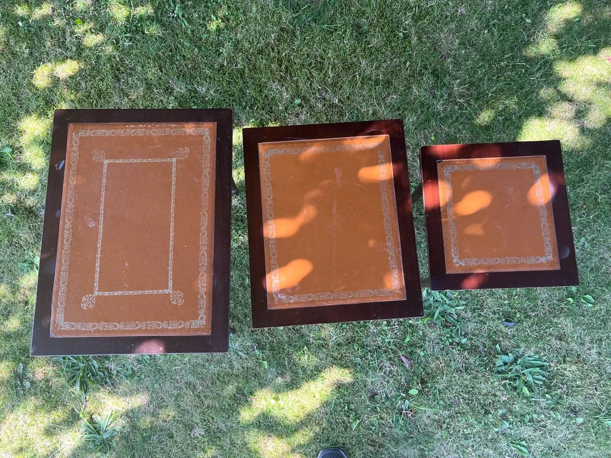 Nest of 3 side tables - Image 2
