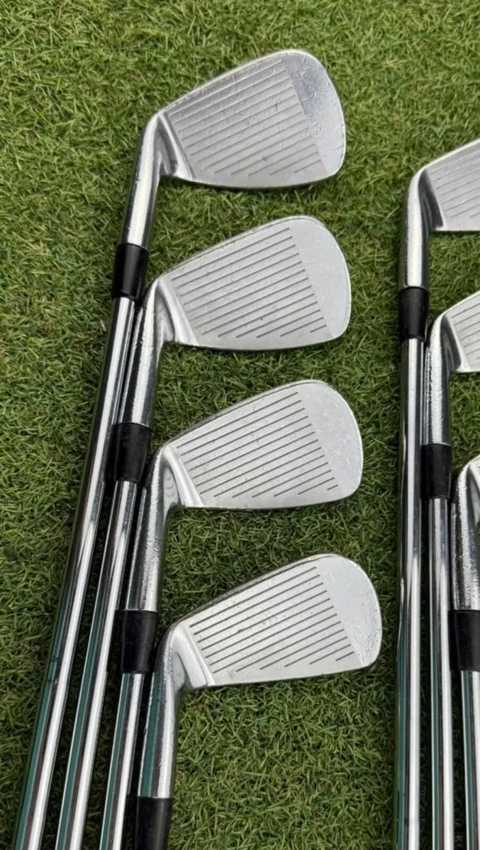 TITLEIST 695CB IRONS / 3-PW / STIFF - Image 4