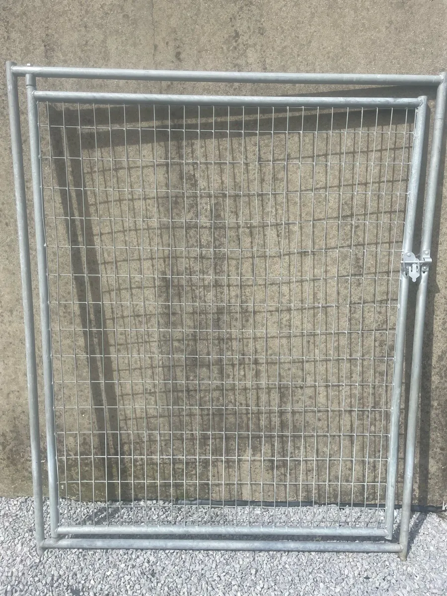 Dog pen - Image 2