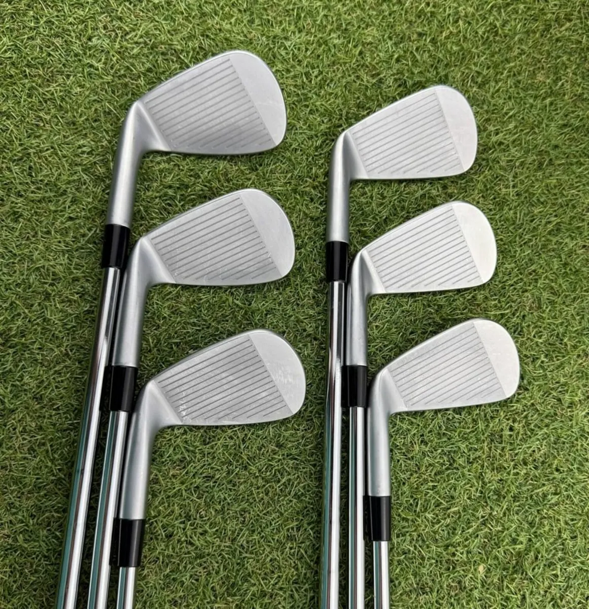 TAYLORMADE P7MC 2023 IRONS / 5-PW / KBS TOUR STIFF - Image 3