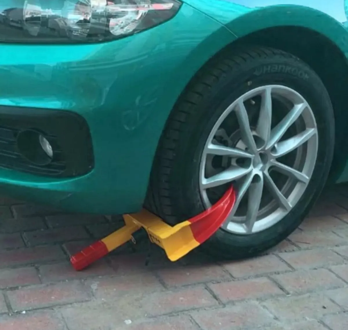 Security Wheel Clamp Anti-Theft Lock NEW - Image 1