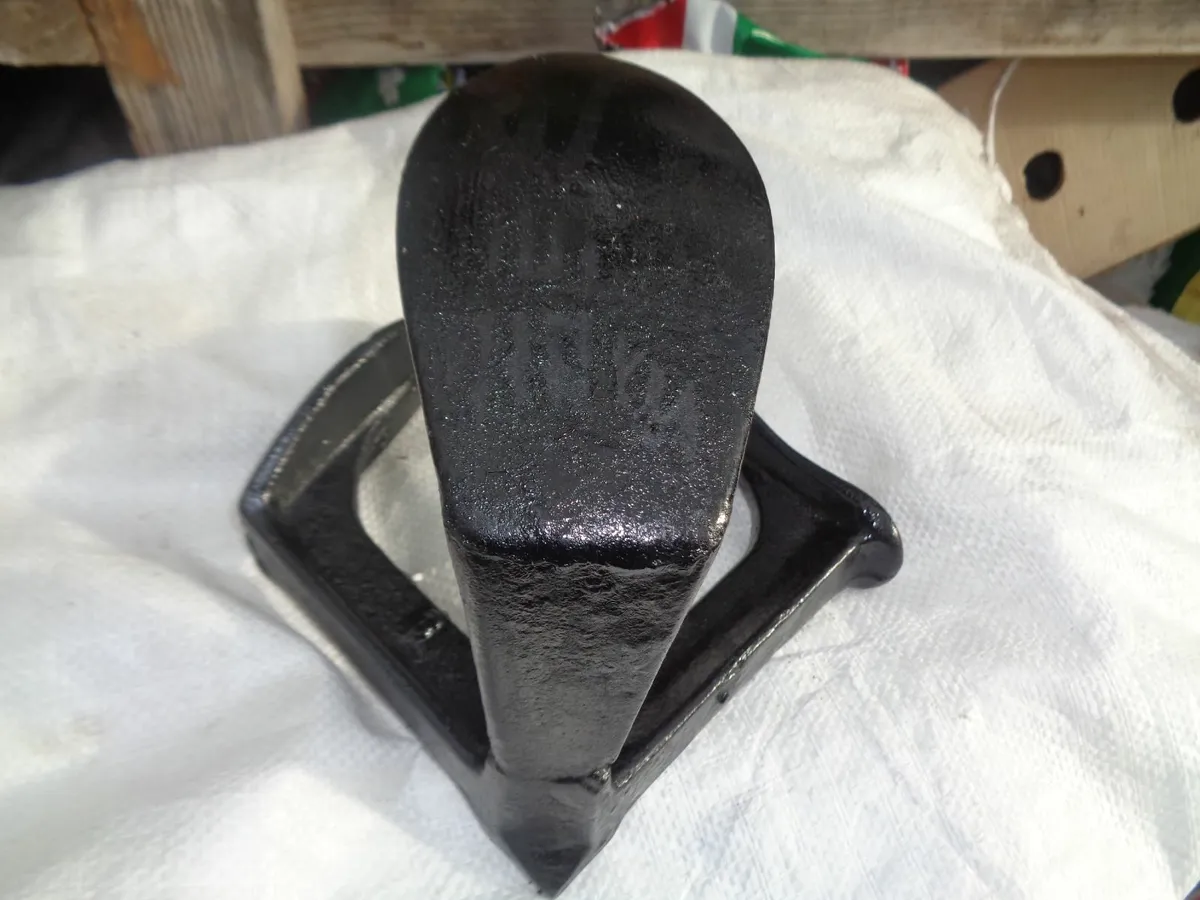 Vintage Cast Iron Shoe Last for Sale - Image 2