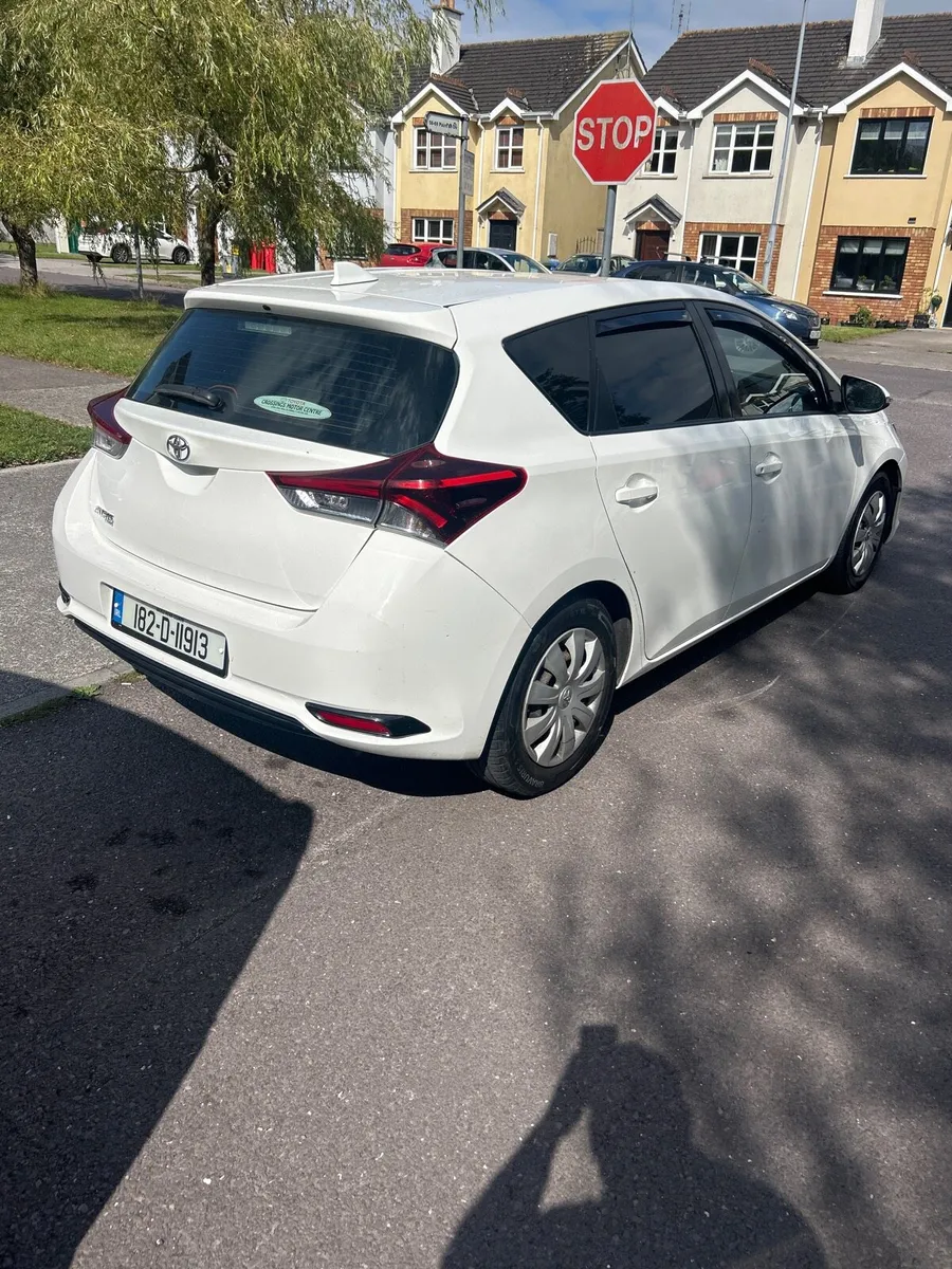 Toyota auris - Image 2