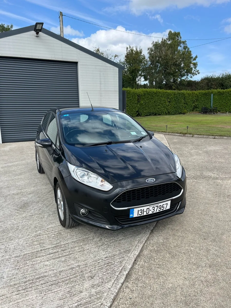 Ford Fiesta Car - Image 1