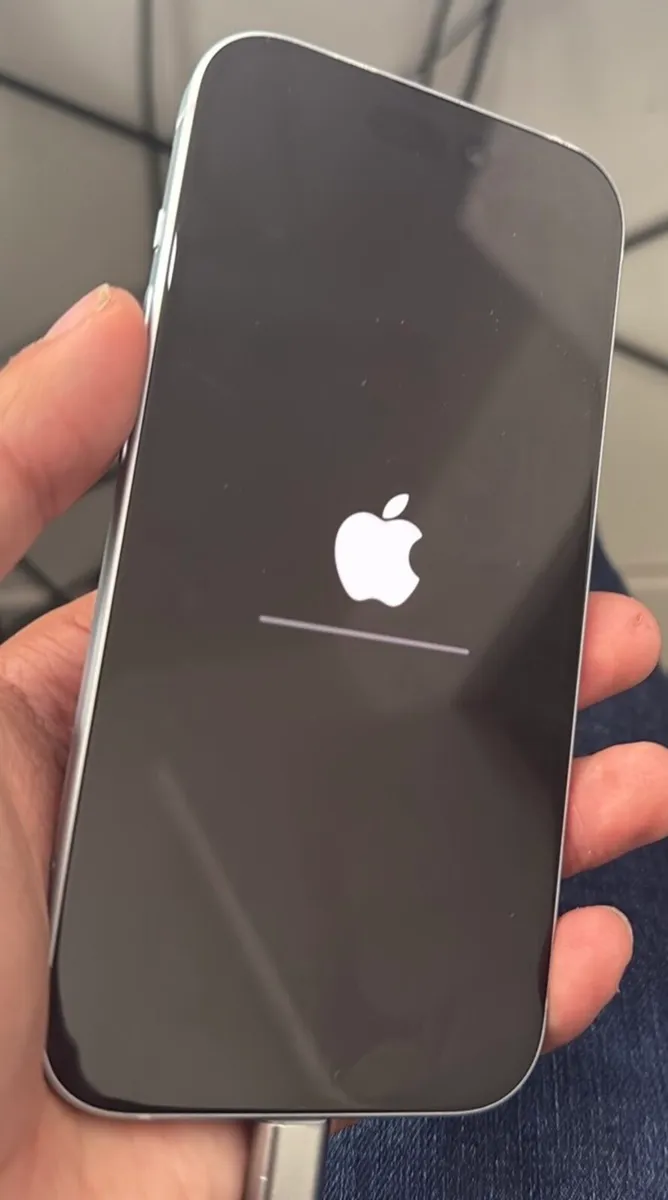 iPhone 15 parts - Image 1