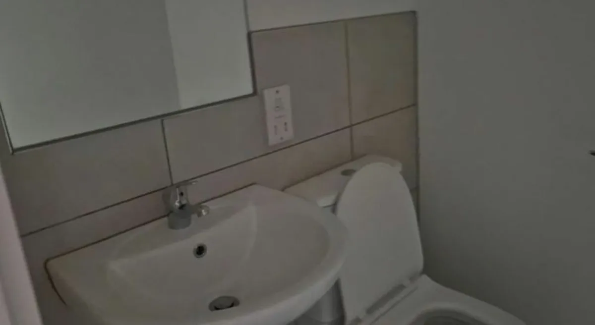 Toilet & Sink. - Image 3