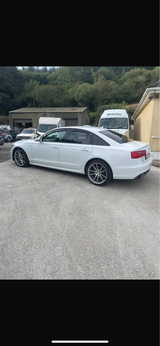 Audi A6 Black Edition-Automatic - Image 2