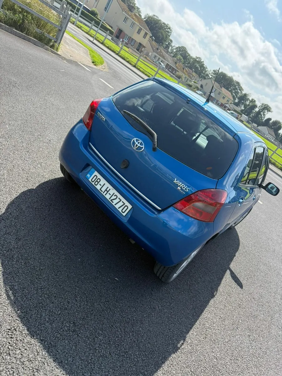 Toyota Yaris 2008 - Image 4