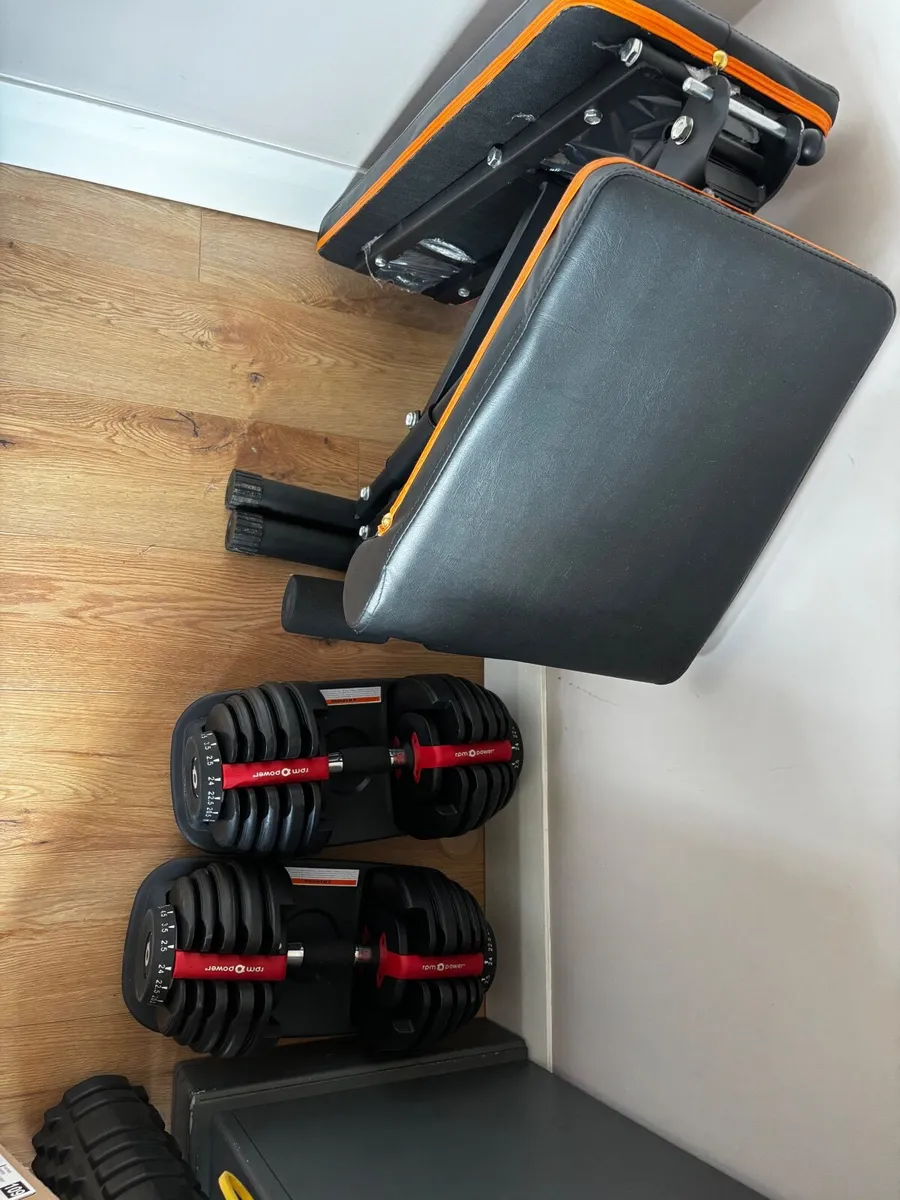Adjustable weights and bench - Image 4