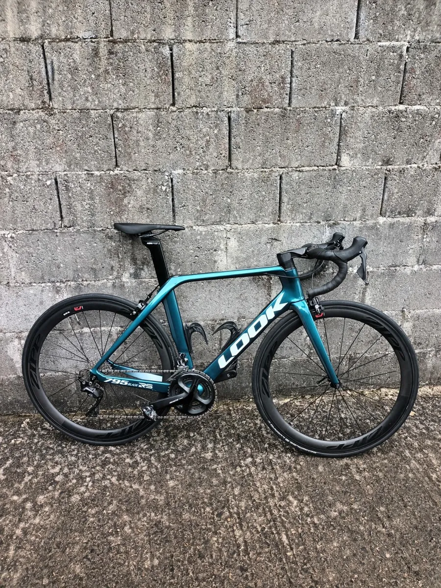 Look 795 Blade RS Road Bike - Image 1